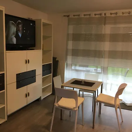 Komfortable Im Grunen