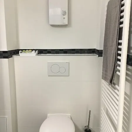 Komfortable Im Grunen Apartment *