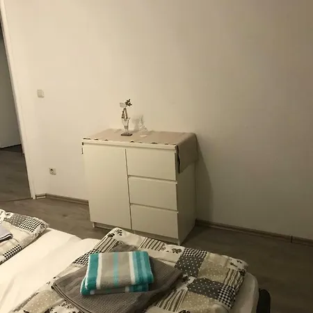 Apartment Komfortable Im Grunen *