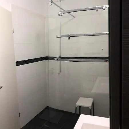 Komfortable Im Grunen Apartment Essen