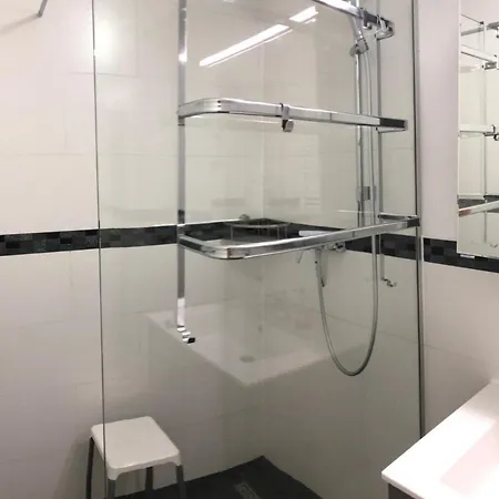 Apartment Komfortable Im Grunen Essen