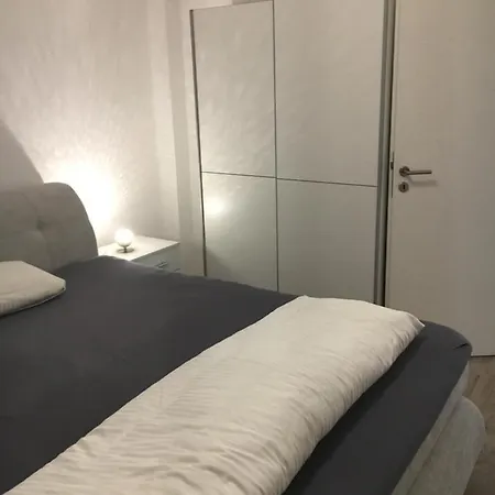 Komfortable Im Grunen Apartment
